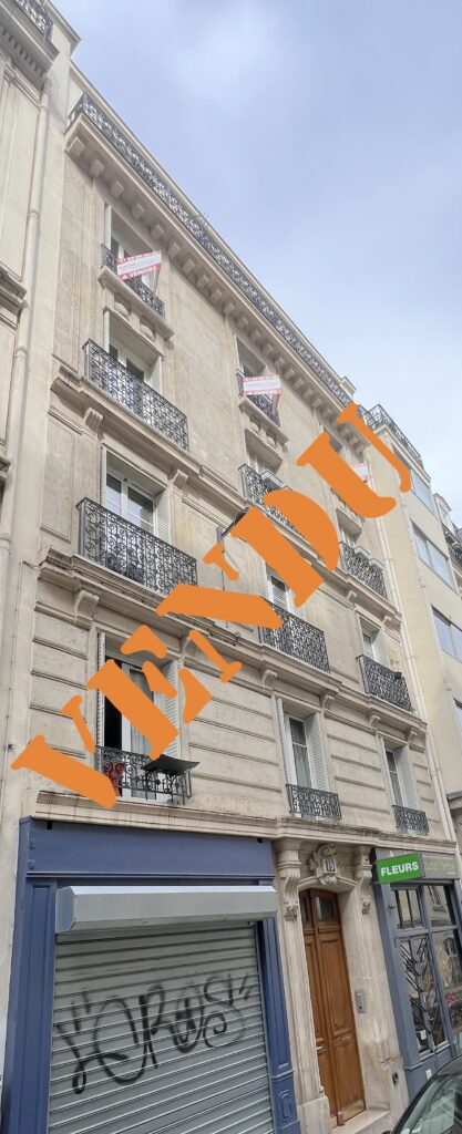 Deux pièces avec travaux Montmartre